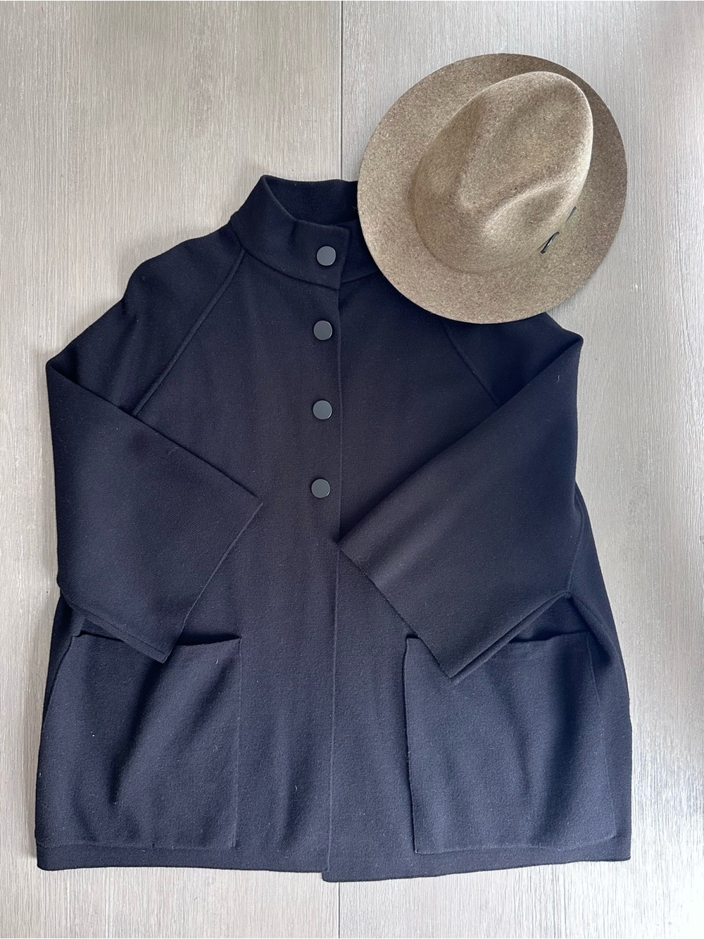 Women’s Classic Parfois Black Button-Up Cardigan Jacket